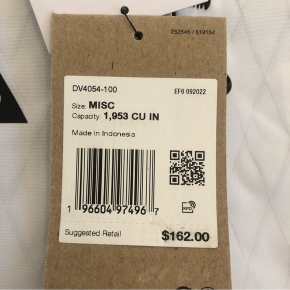 Nike ACG Backpack 32L Aysen Hiking Trail Bag 'Photon Dust' DV4054-100 - Picture 5 of 8